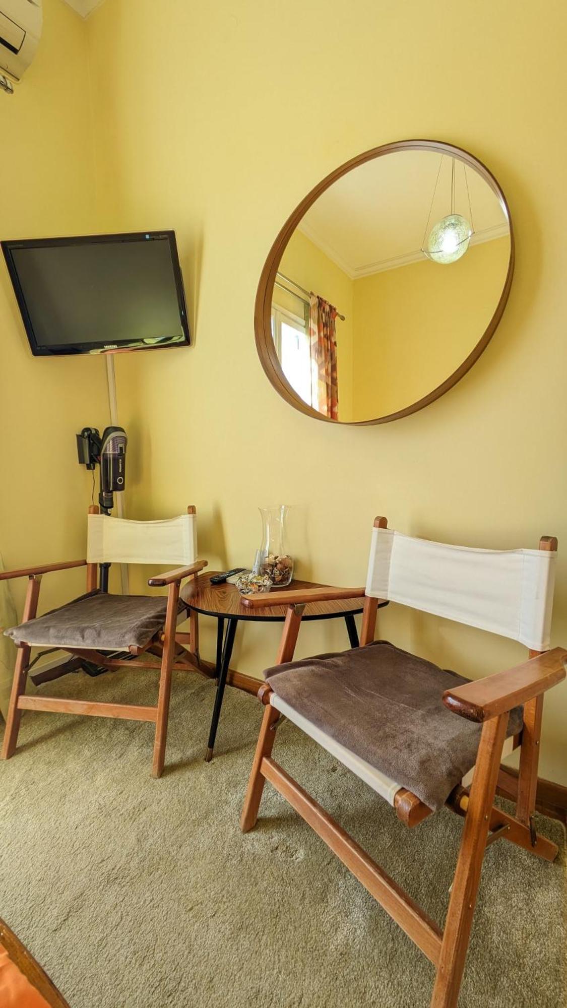 Small House For Holidays Leonídion Extérieur photo